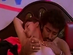 Mallu Aunty Oil Massage
